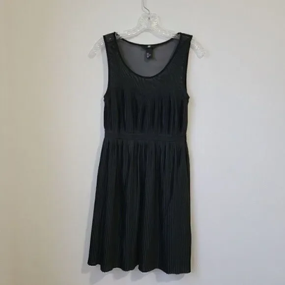 H&M Black Pleated Cocktail Party Dress Size Small - Picture 3 of 12